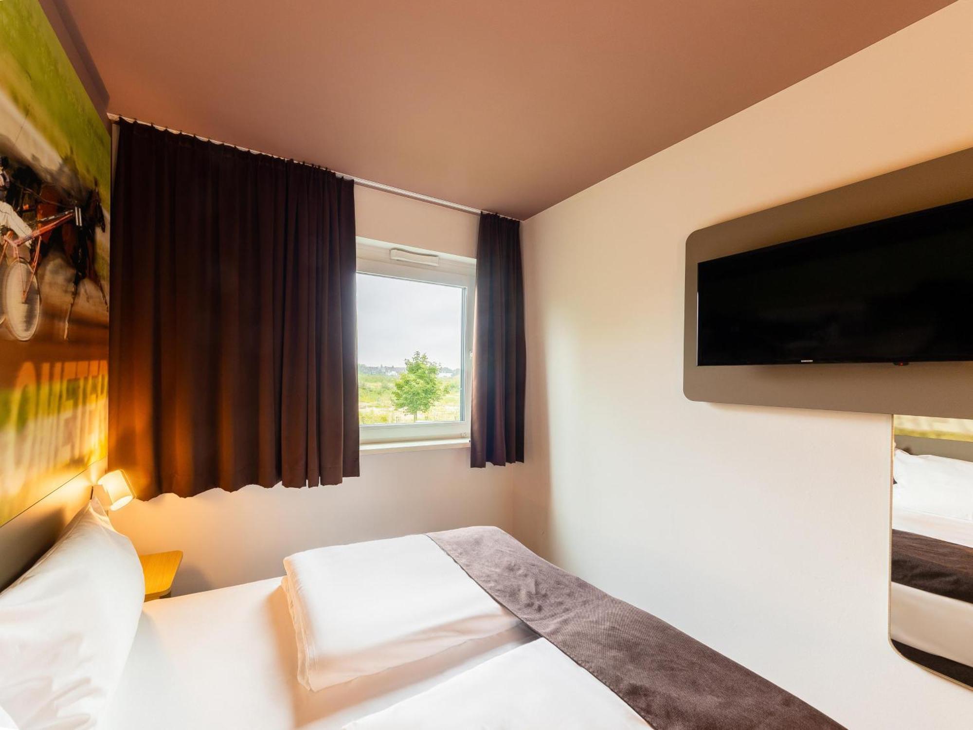 B&B Hotel Moenchengladbach מראה חיצוני תמונה