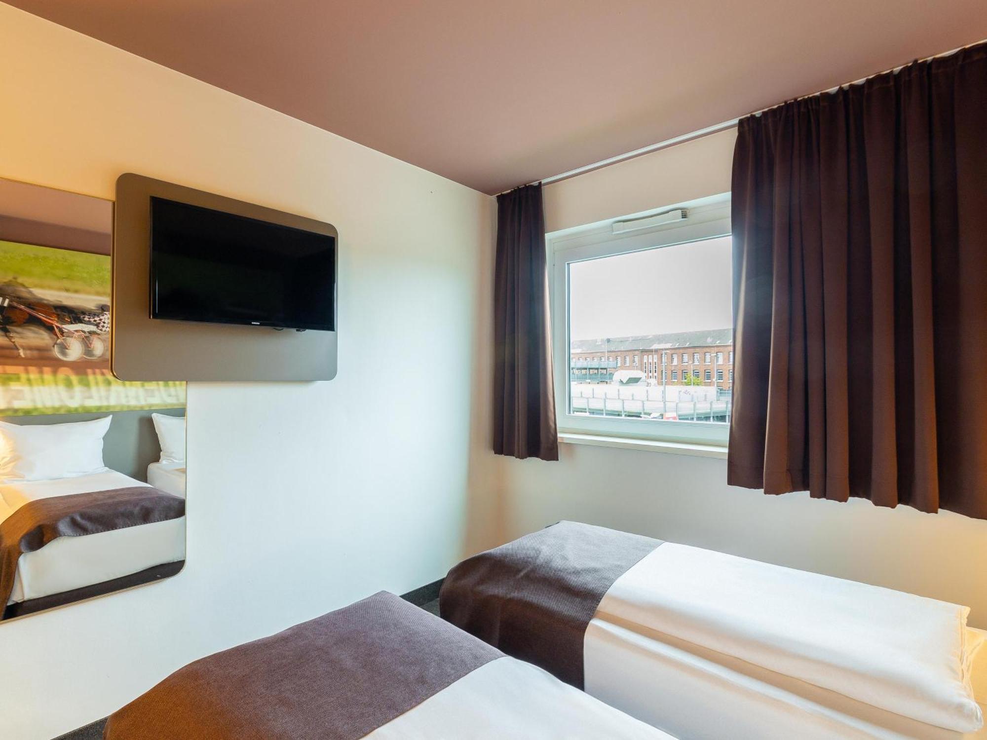 B&B Hotel Moenchengladbach מראה חיצוני תמונה